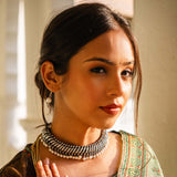 SUTHARLA SILVER OXIDISED CHOKER